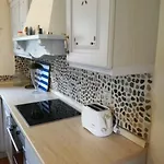 Summer House On The Rocks Myrto Case de vacanță *