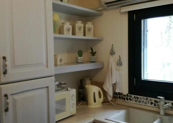 Summer House On The Rocks Myrto