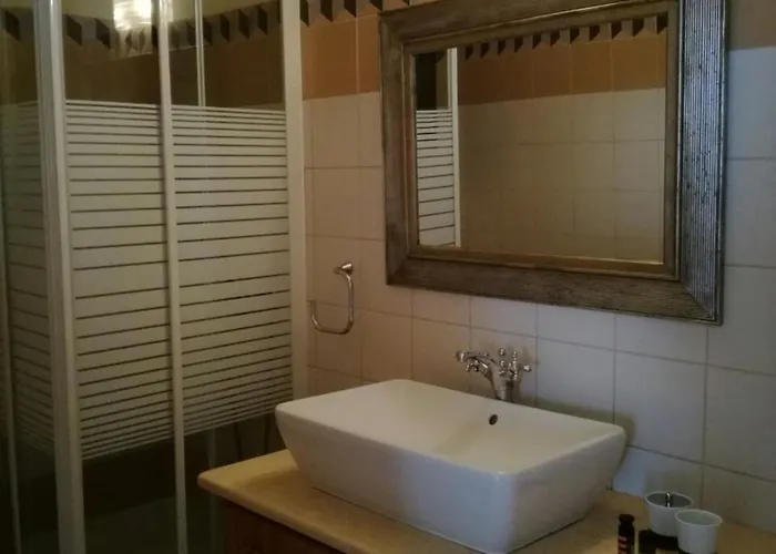 Summer House On The Rocks Myrto *